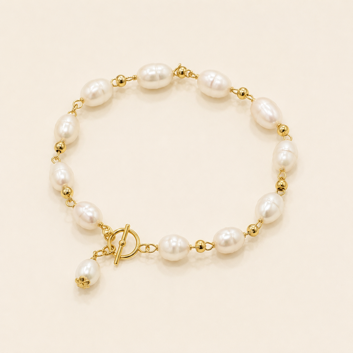 Handmade Freshwater Pearl Toggle Bracelet with Pearl Charm