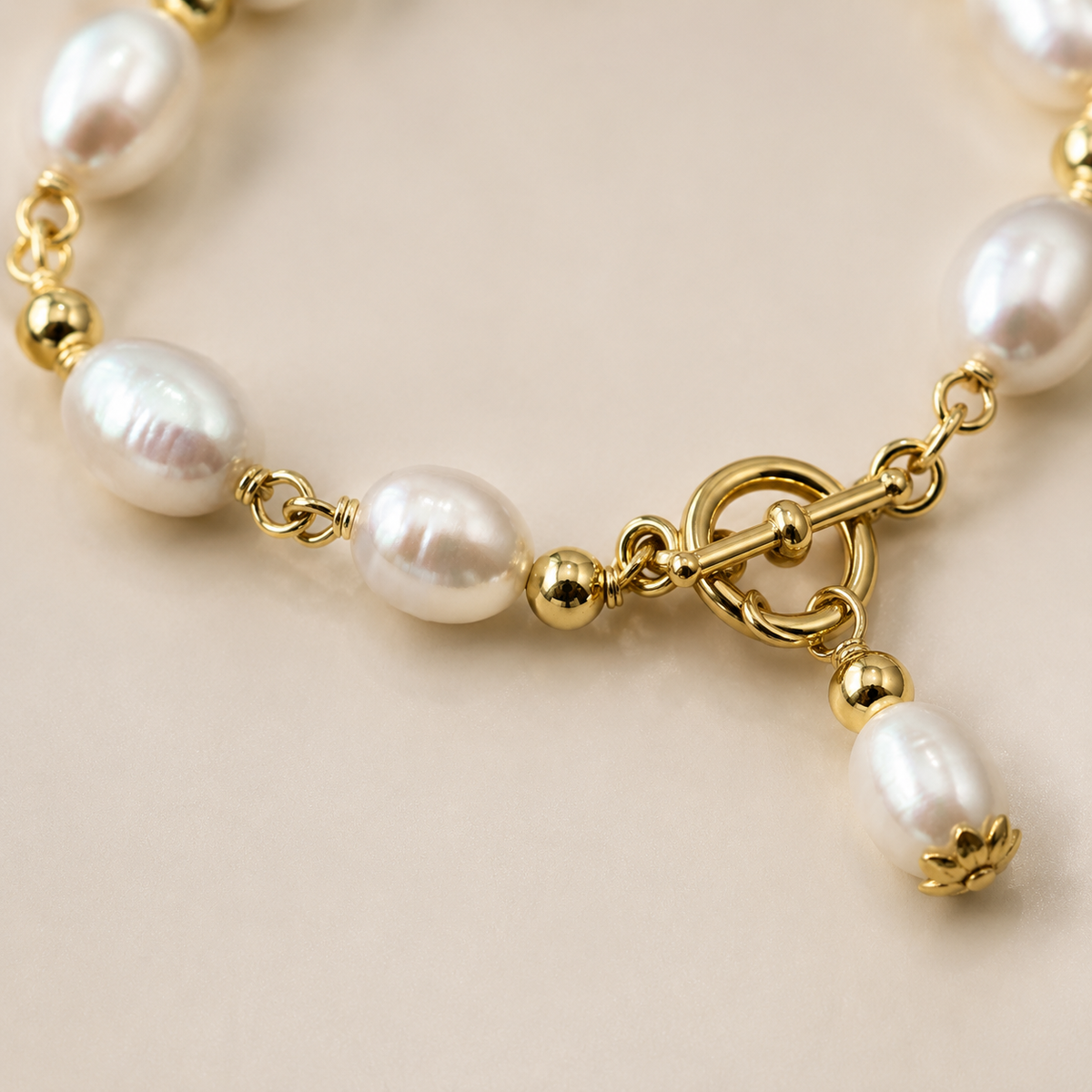 Handmade Freshwater Pearl Toggle Bracelet with Pearl Charm